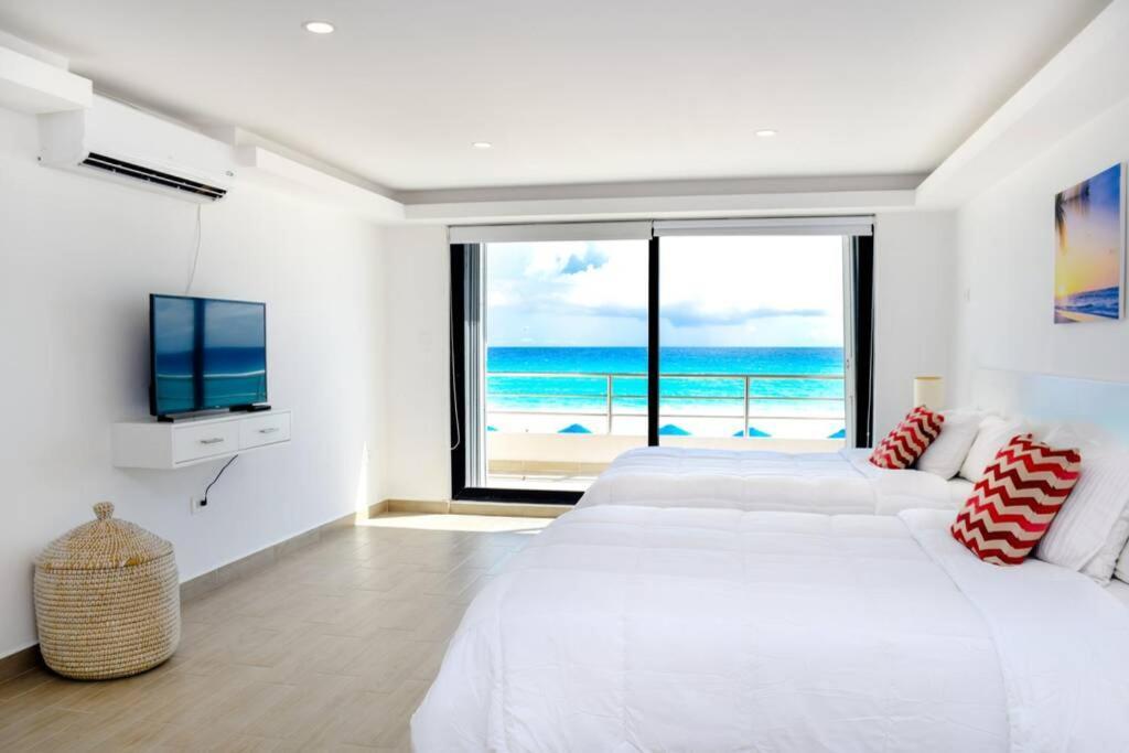 Villas Marlin 108, A Pie De Playa, Albercas, Jacuzi, Ubicacion Inmejorable Cancún Exterior foto