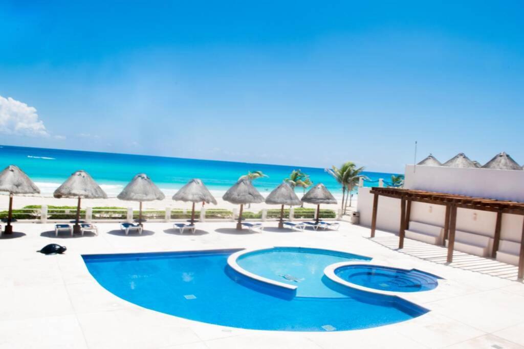 Villas Marlin 108, A Pie De Playa, Albercas, Jacuzi, Ubicacion Inmejorable Cancún Exterior foto