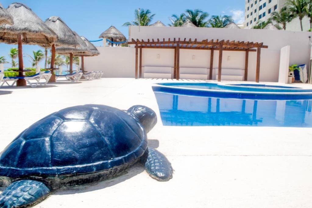 Villas Marlin 108, A Pie De Playa, Albercas, Jacuzi, Ubicacion Inmejorable Cancún Exterior foto